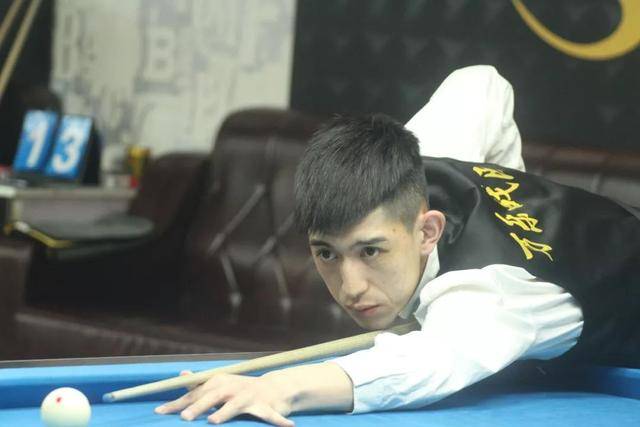 极展开对话 极展开对话